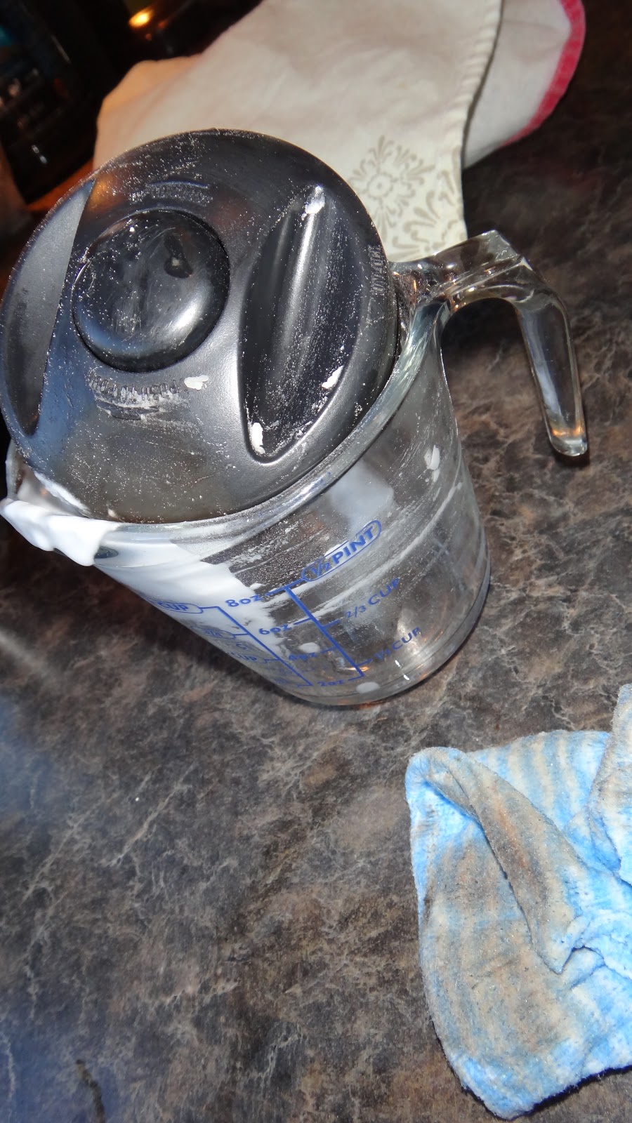 Cleaning your coffee thermos TIP
