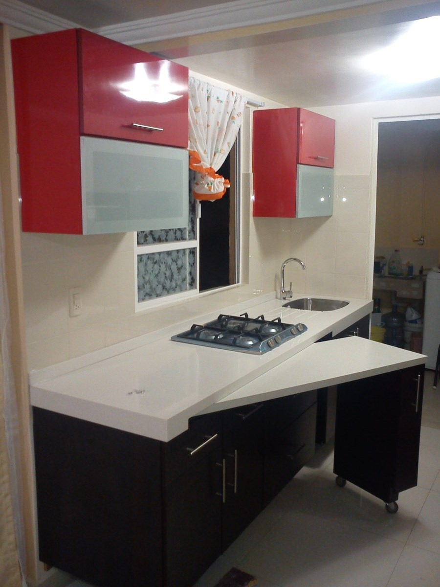 COCINAS/ ARMARIOS/ PUERTAS/ PARQUET: MESAS EXTRAIBLES