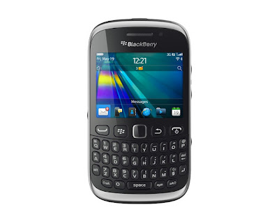 Gambar BlackBerry Curve 9315 Warna Hitam Gambar BlackBerry Curve 9315 Warna Hitam