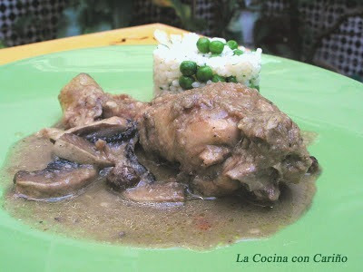 Pollo Con Salsa De Almendras
