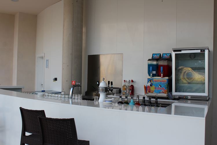 Poolbar Playa de Muro Suites Hotel