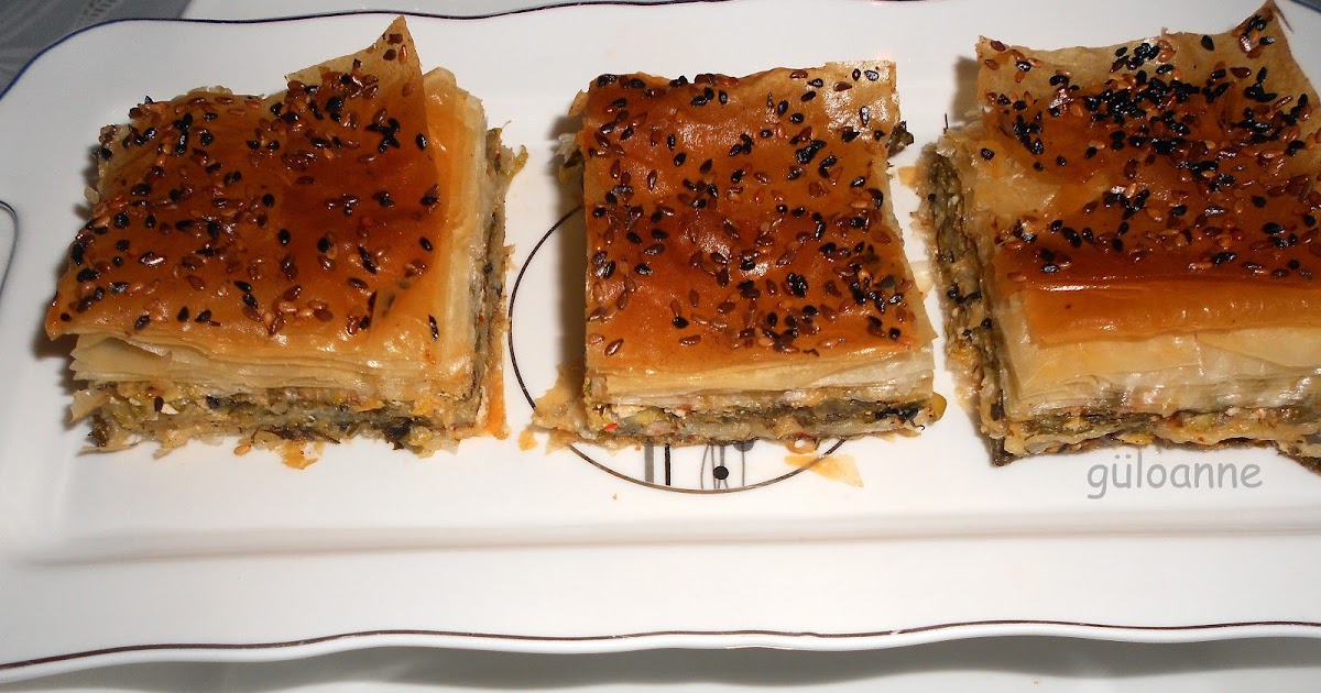 ÇITIR ÇITIR KABAKLI BÖREK GÜLO ANNE MUTFAKTA