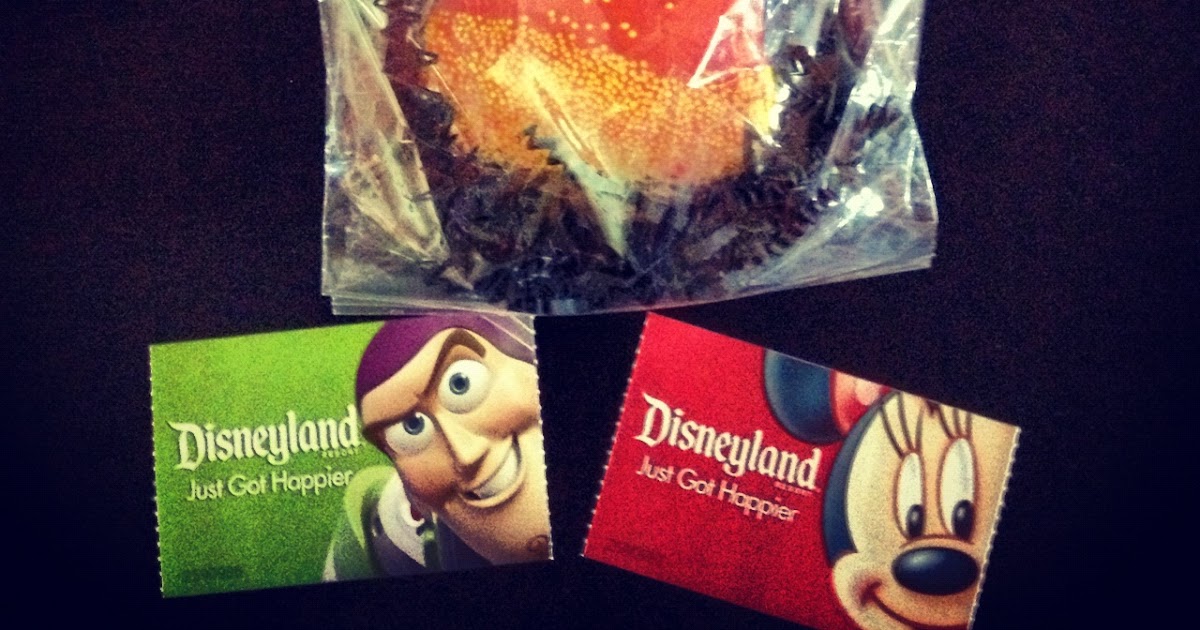 Disney Sisters Mickey's Halloween Party Tickets Disneyland GiveAWay