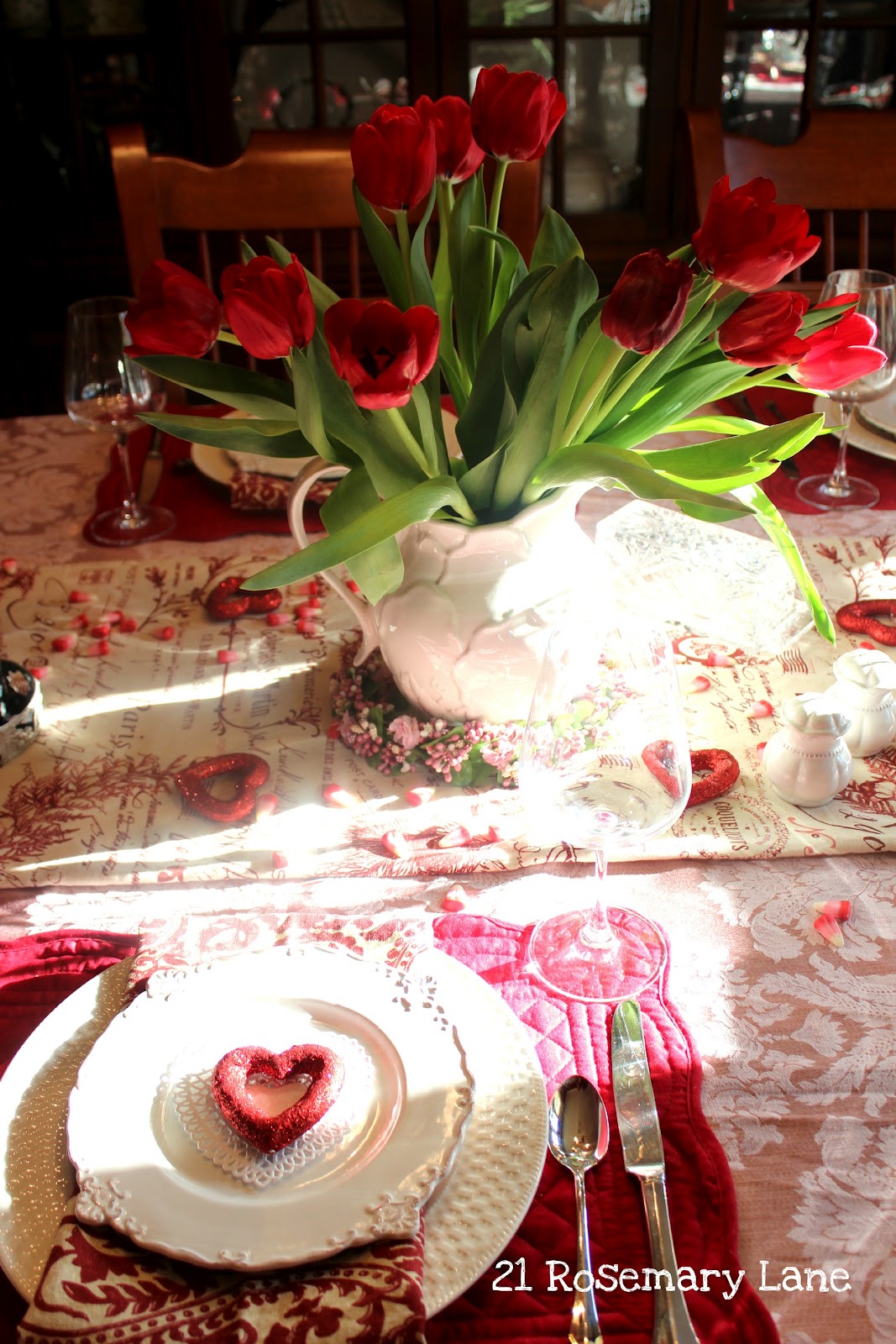 21 Rosemary Lane: St. Valentine's Day Tablescape and Vignette
