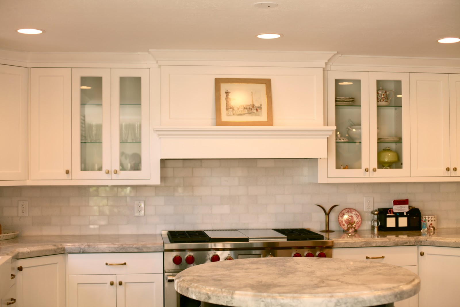 Ikea kitchen backsplash Super White Granite with White Kitchen