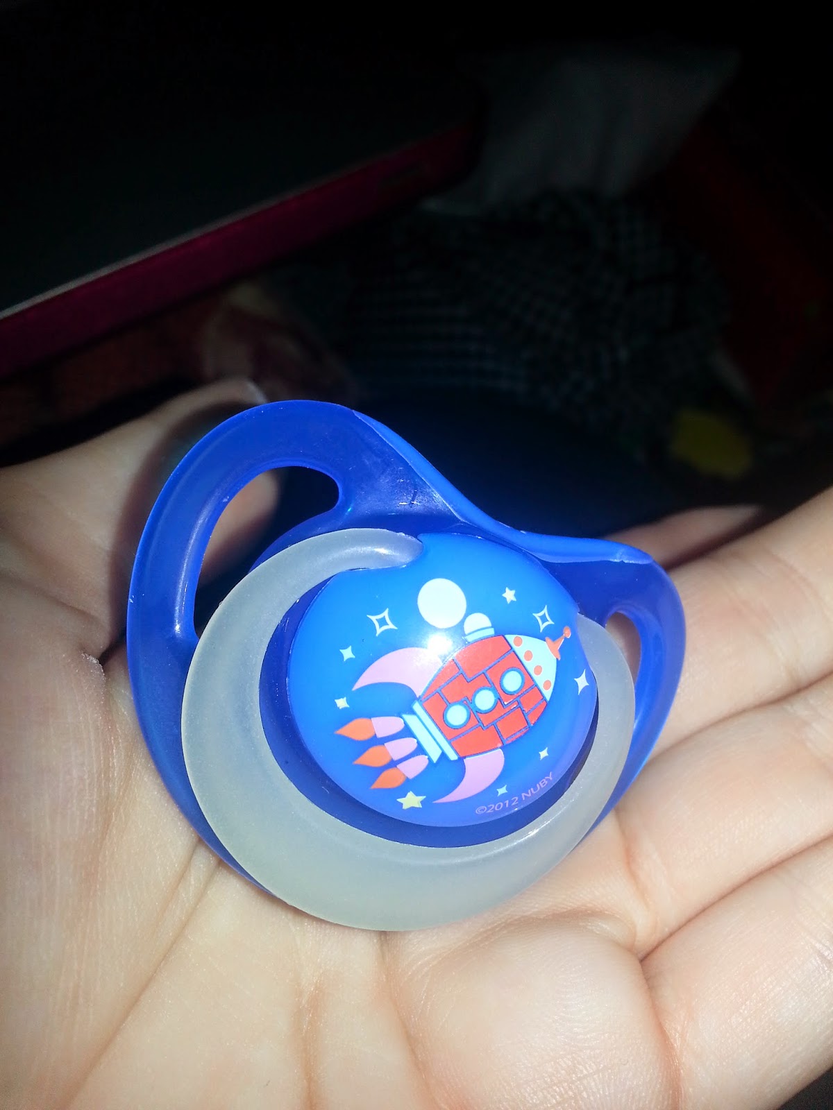 Momma4Life Nuby Glow in the Dark Orthodontic Pacifier Review