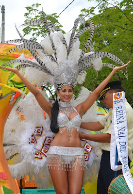 desfile-folclorico-nacional-neiva-2013 desfile-folclorico-nacional-neiva-2013