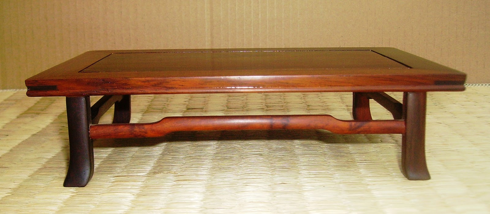 Bespoke Bonsai Stands New display stands added to the "Items for sale