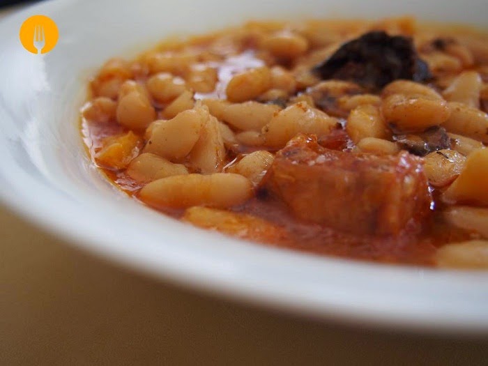 Judías Blancas con chorizo. Guiso casero Recetas de Cocina Casera