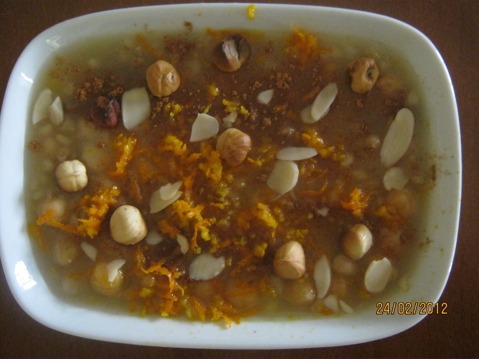 B€ND€N©€ŞİTL€M€L€® •_• ETLİ KARA VE BEYAZ LAHANA SARMASI YANINDA