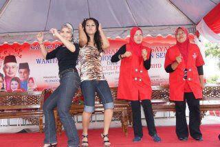 Cayalah Puteri UMNO