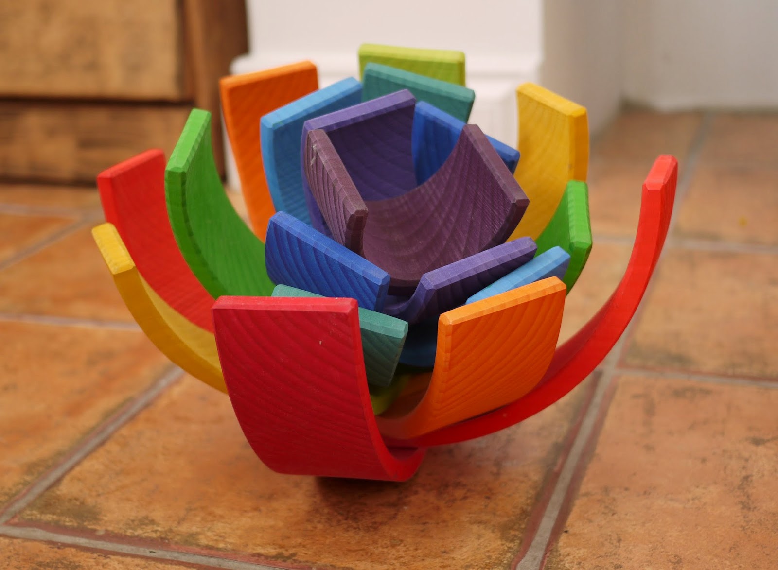 The Rainbow Playhouse Toy Review Grimm's Spiel und Holz Extra Large