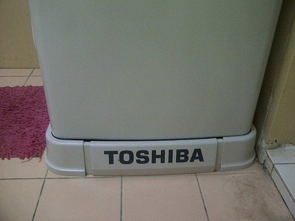 GARAGE SALE Washing Machine