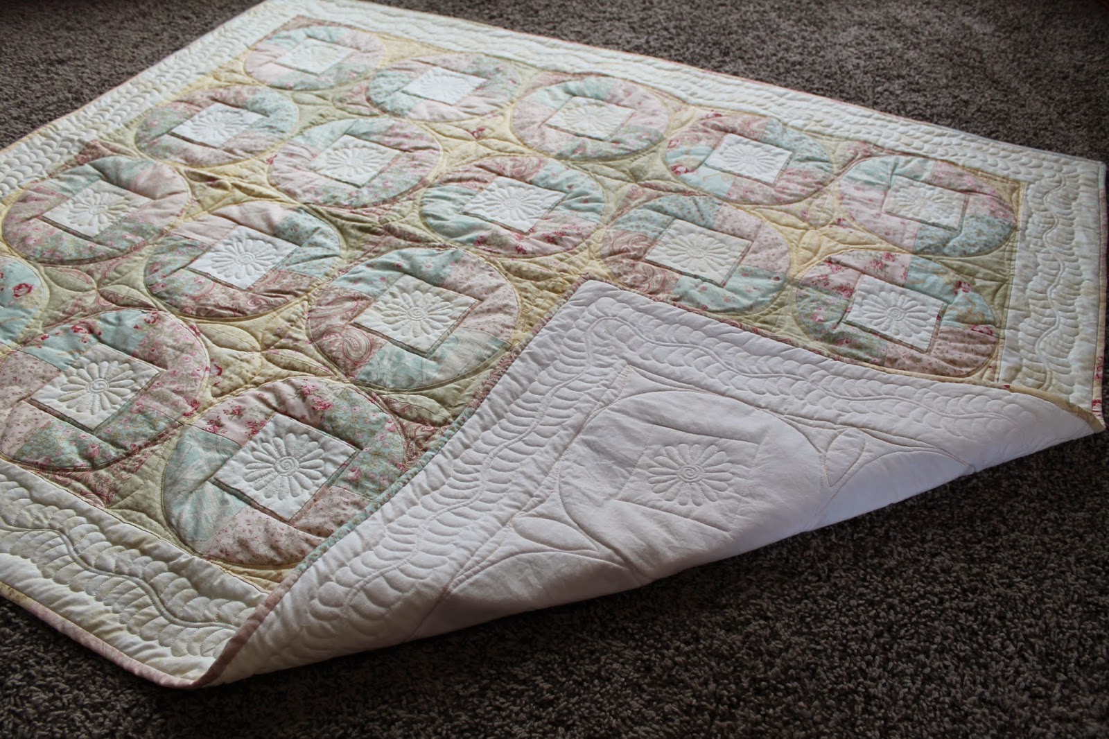 All of Me How to fold a quilt...