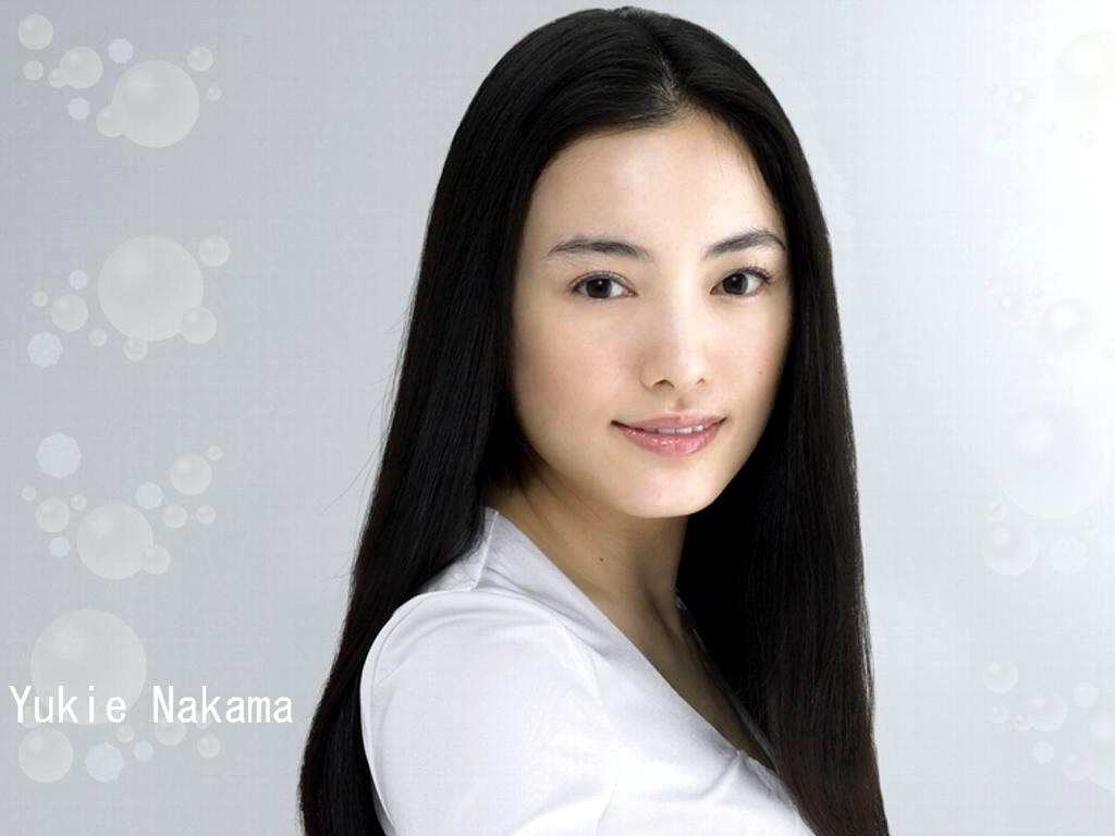 Yukie Nakama (b. 1979) foto foto Yukie Nakama (b. 1979)