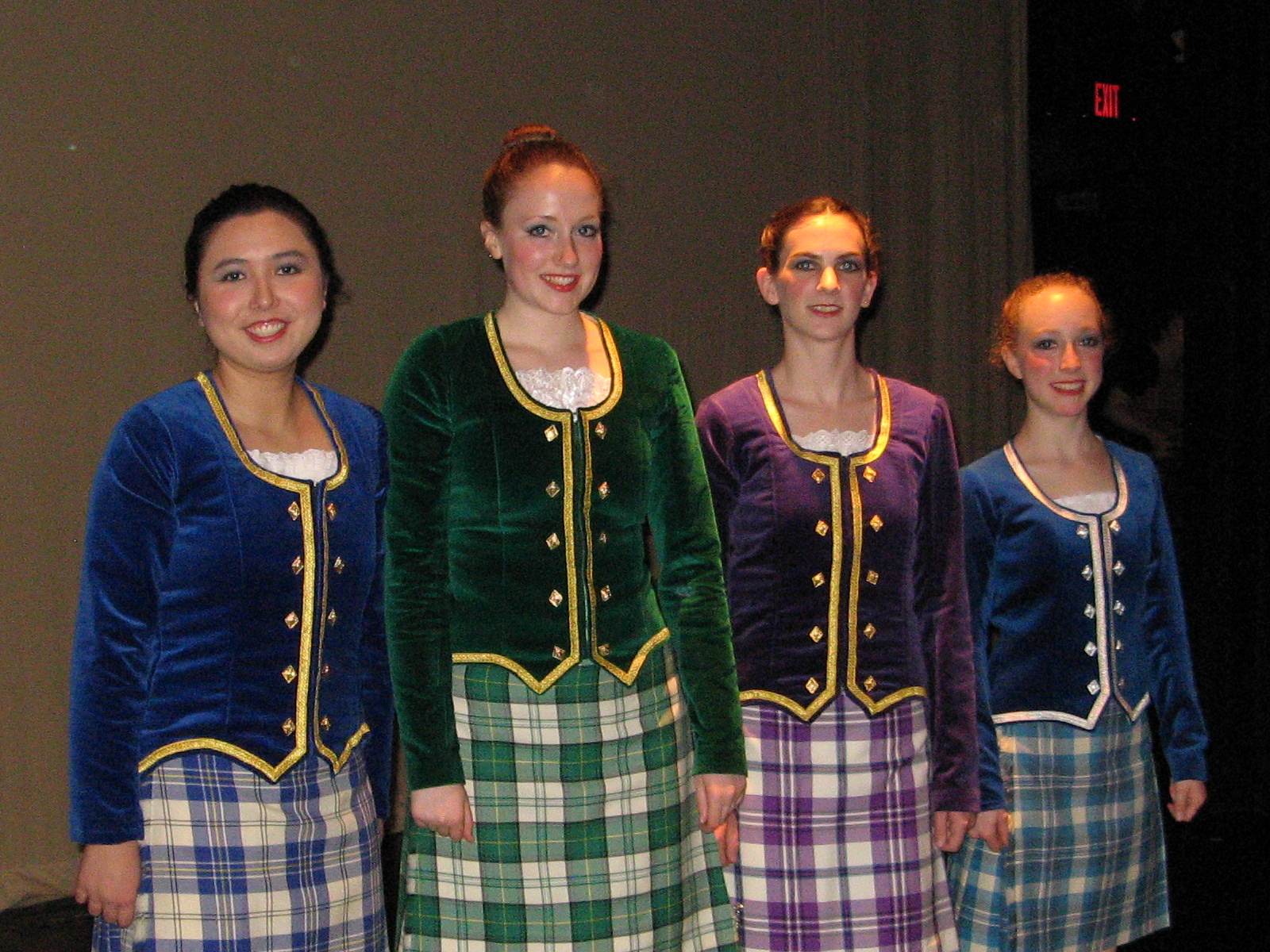 Mary's Ramblin's DUNSMUIR SCOTTISH DANCERS