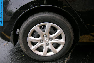 Hyundai verna car 2012 tyres/wheel - صور اطارات سيارة هيونداى فيرنا 2012 Hyundai verna car 2012 tyres/wheel - صور اطارات سيارة هيونداى فيرنا 2012