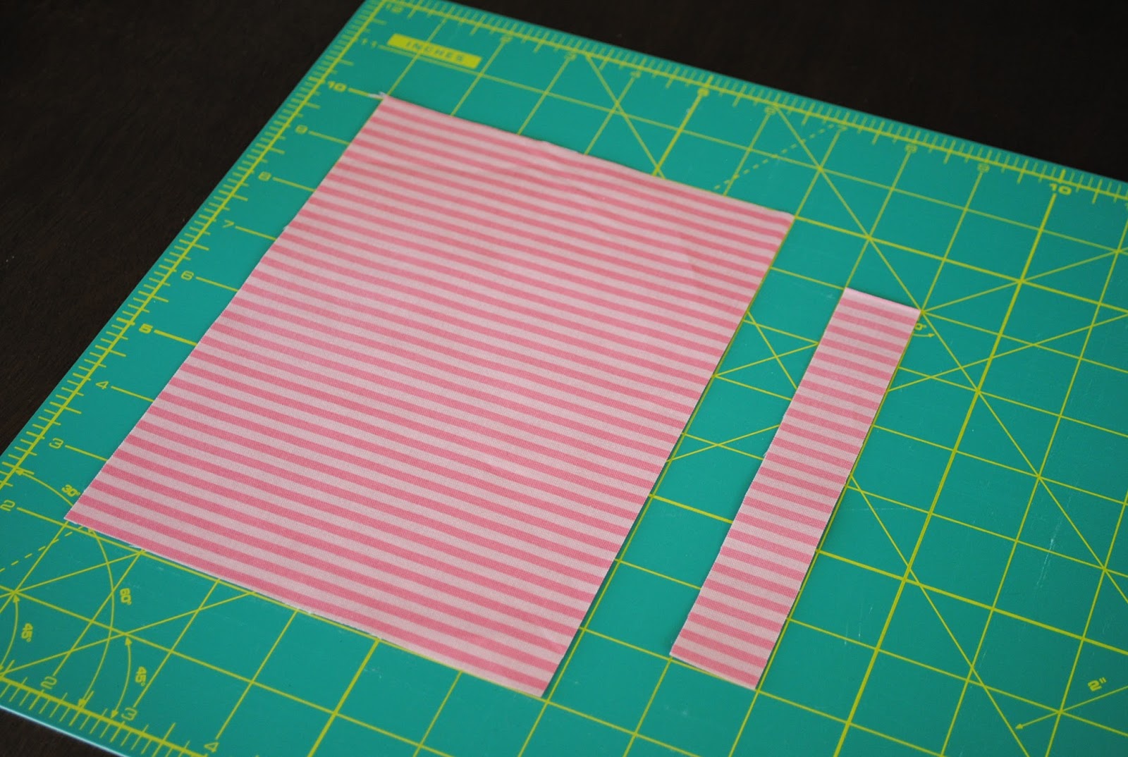 Notes From Nessa Fabric Bow Tutorial