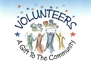 Volunteers: A Gift to the Community Volunteers: A Gift to the Community