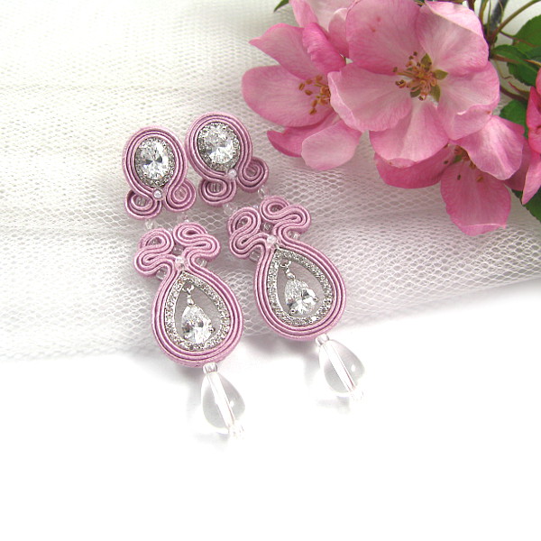 BIŻUTERIA ŚLUBNA PiLLow Design Pudrowe, długie i ażurowe kolczyki