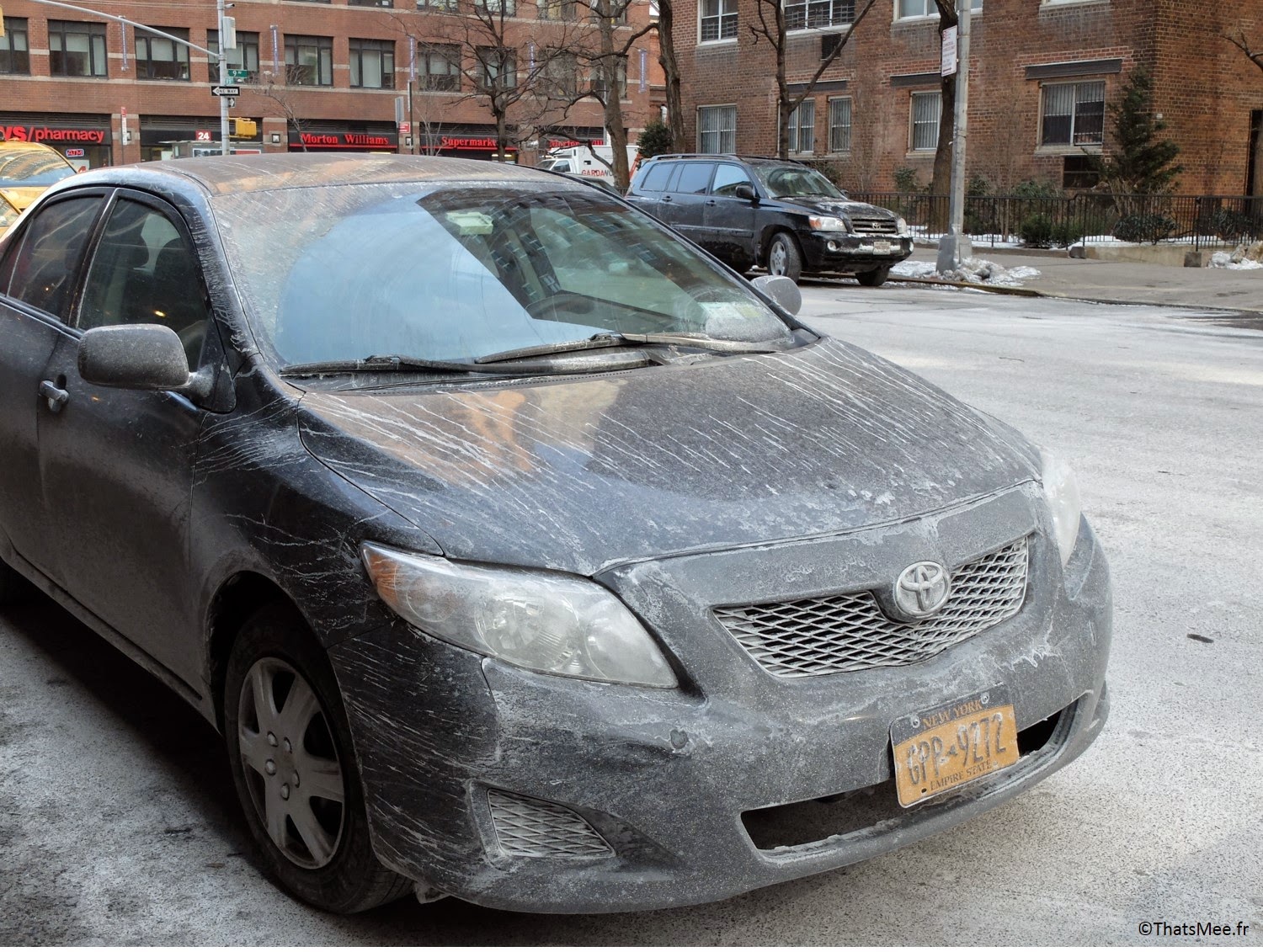 visiter New-York en Hiver rue voiture gelées neige ! 