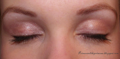Maybelline Colour Tattoo 24 HR Gel -Cream Eyeshadow Review - 65 Pink Gold Swatch Maybelline Colour Tattoo 24 HR Gel -Cream Eyeshadow Review - 65 Pink Gold Swatch