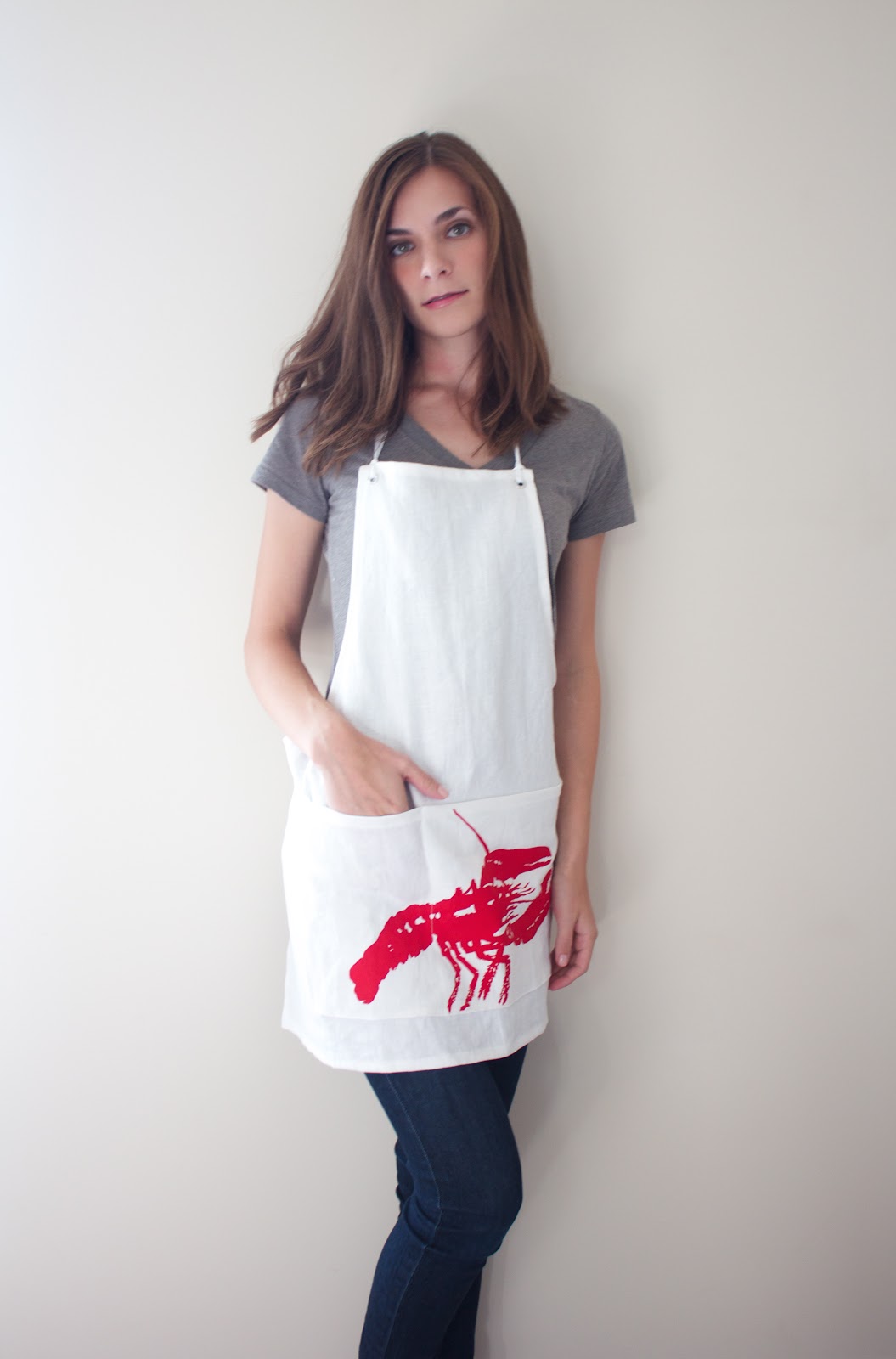 Champaign Plastics / Disposable Plastic Wear Linen Aprons