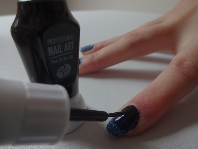 How To: Blue Ombre Nails 6