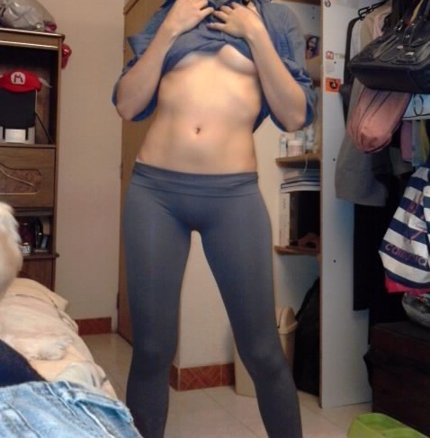 Take A Look At This Hot Women In Yoga Pants And Remember That Fine Anonymous Gentleman Who Brought It To The World Take A Look At This Hot Women In Yoga Pants And Remember That Fine Anonymous Gentleman Who Brought It To The World