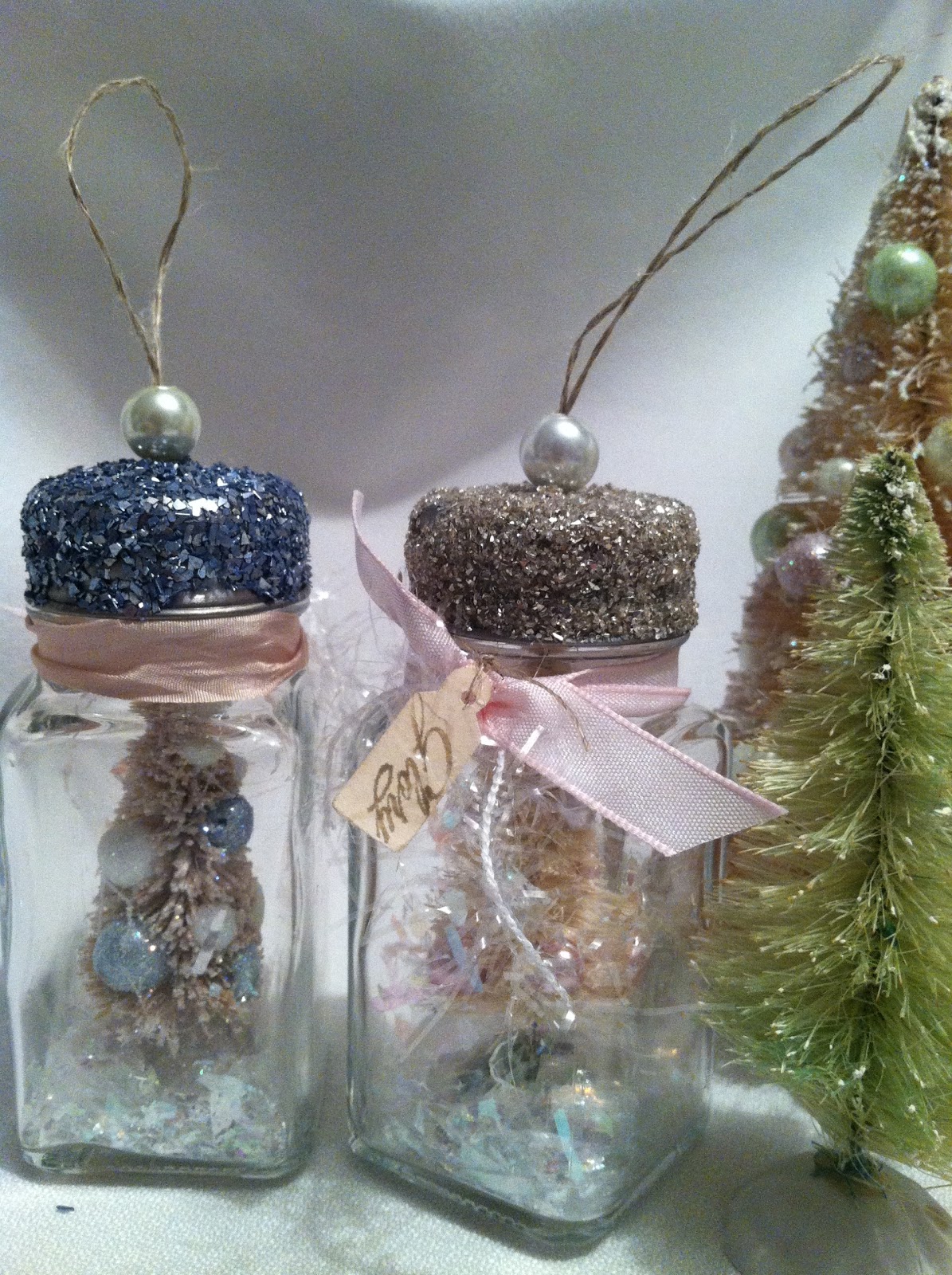 InkyPinkies: Vintage Chic Bottle Brush Tree Ornaments