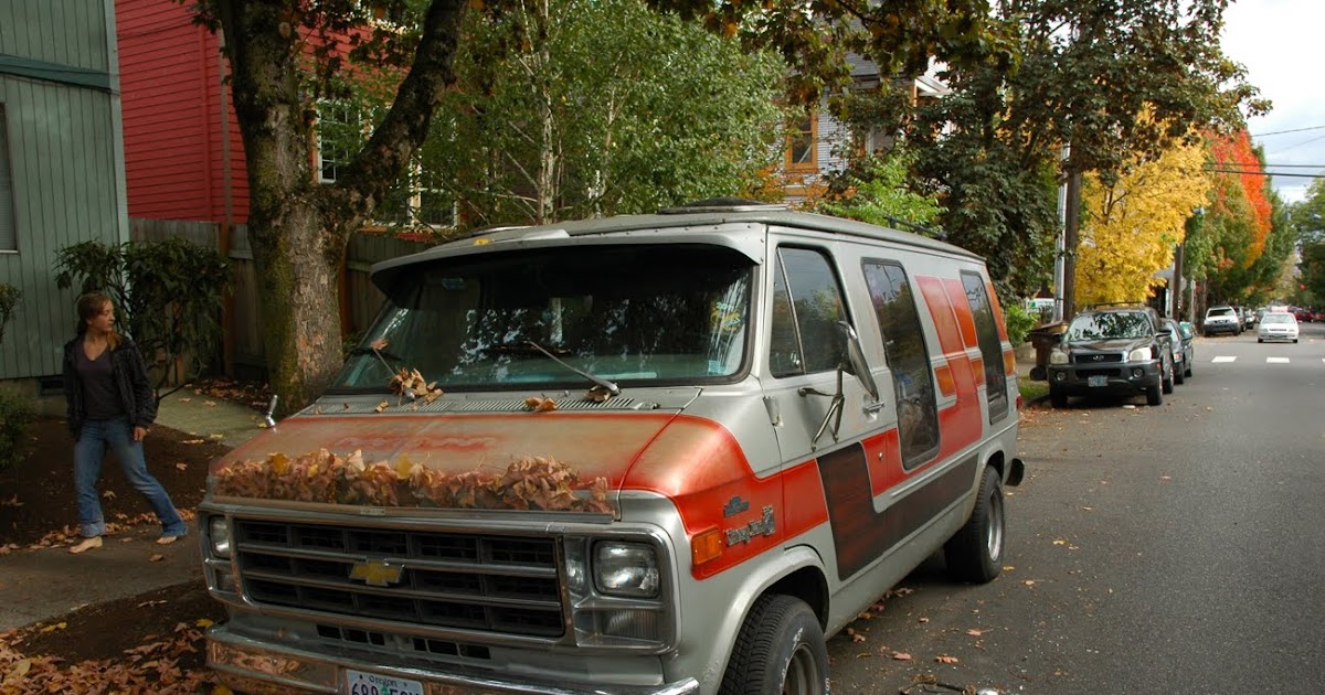 Chevrolet van Ржавый