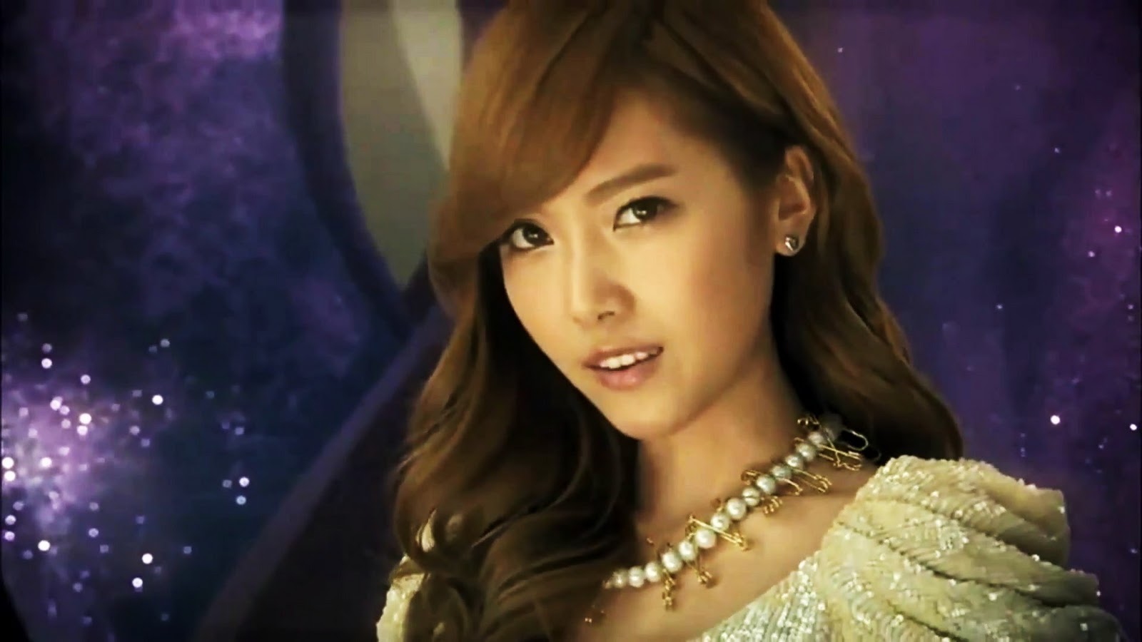 http://4.bp.blogspot.com/-AYjYyDXZX2s/TyQkSSI5d1I/AAAAAAAAAcM/ekL8EUD16os/s1600/0-snsd-jessica-genie-3d.jpg