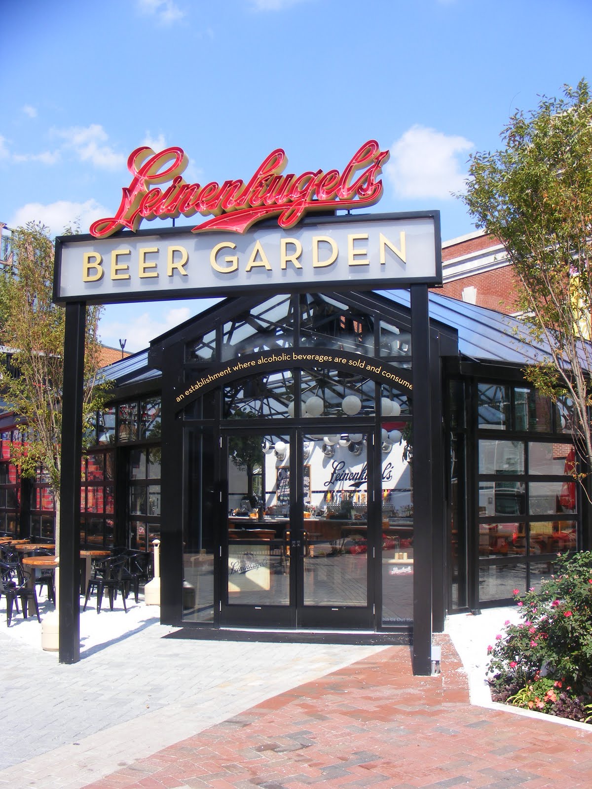 Stone Hill Farm Leinenkugel S Beer Garden At Power Plant Live