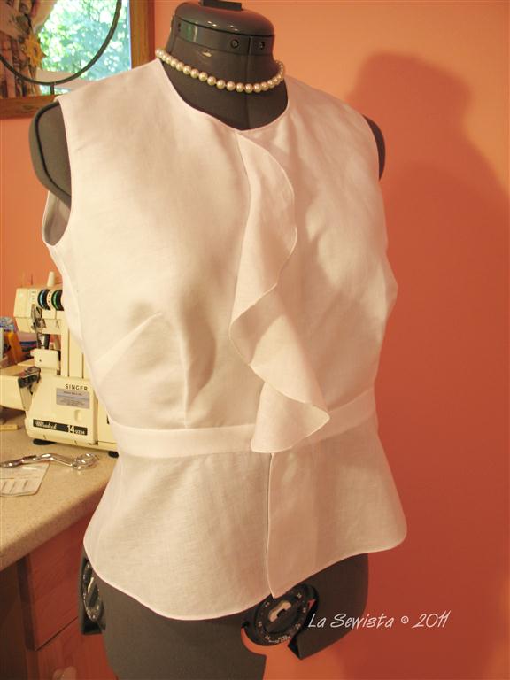 La Sewista! The Glorified Pillowcase Dress and a Summer Blouse