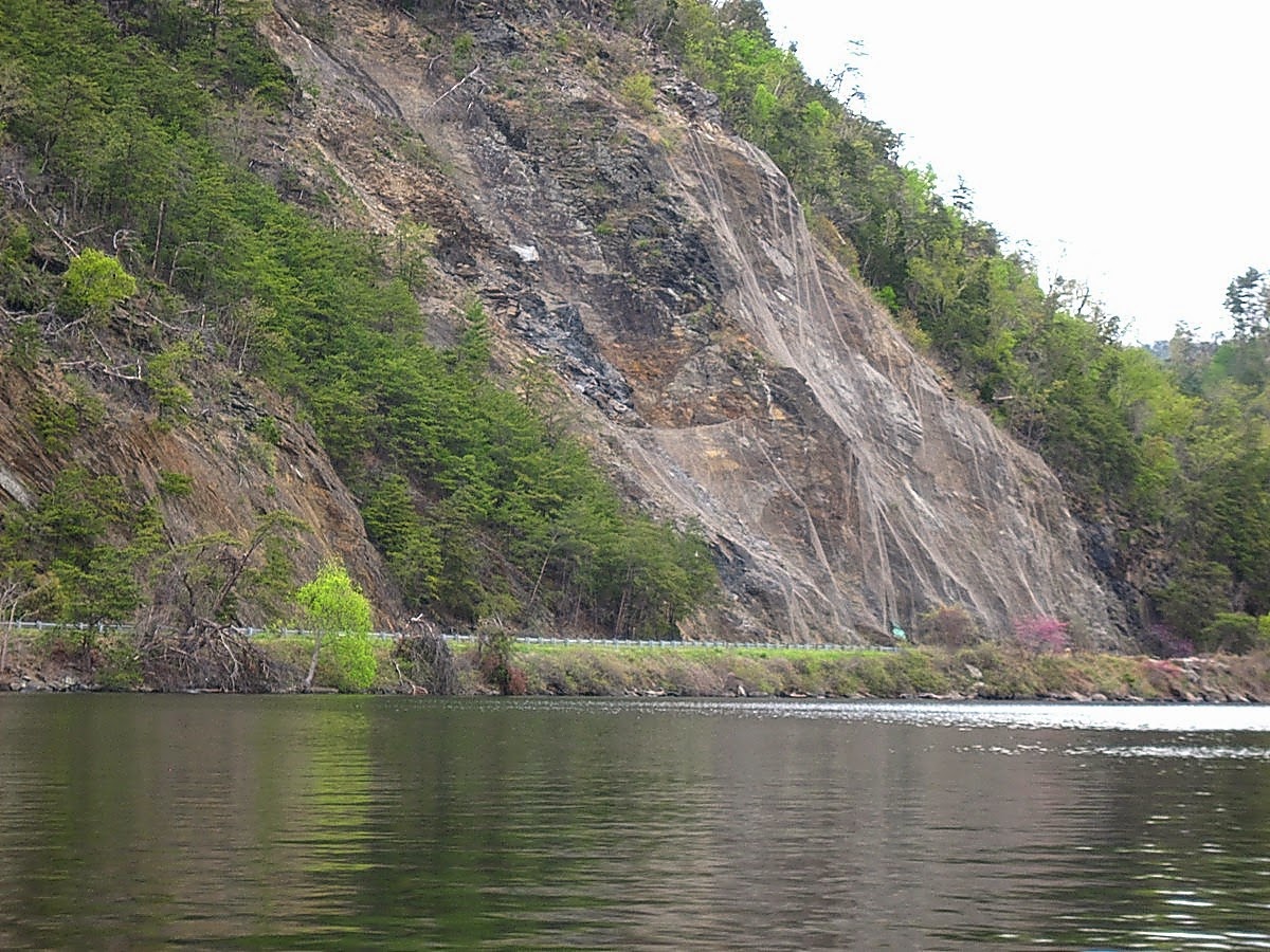 Gary's Outdoor Wanderings2 SCONA SHORELINECHILHOWEE LAKE
