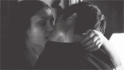 http://4.bp.blogspot.com/-AZy24bQQTsc/UWbPgSgG7vI/AAAAAAAABeE/8Zw-YkbvC0U/s400/tumblr_mkp8f5BeqV1rp4im3o1_400_large.gif