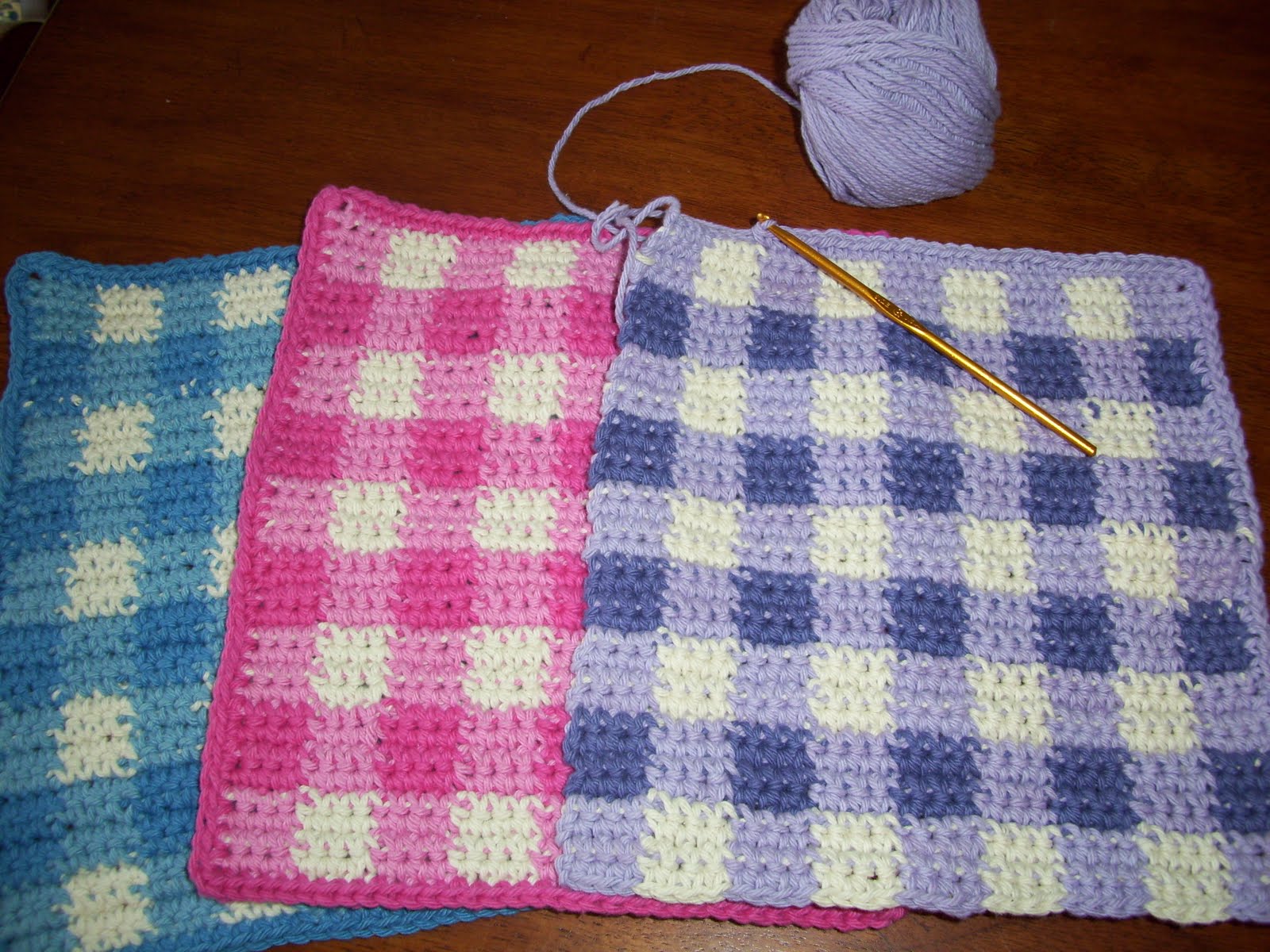 GINGHAM CROCHET PATTERN