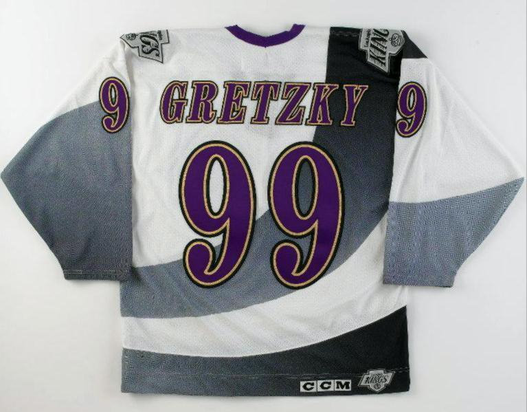 goongear's hockey jersey blog More Counterfeit / Fake Hockey Jerseys