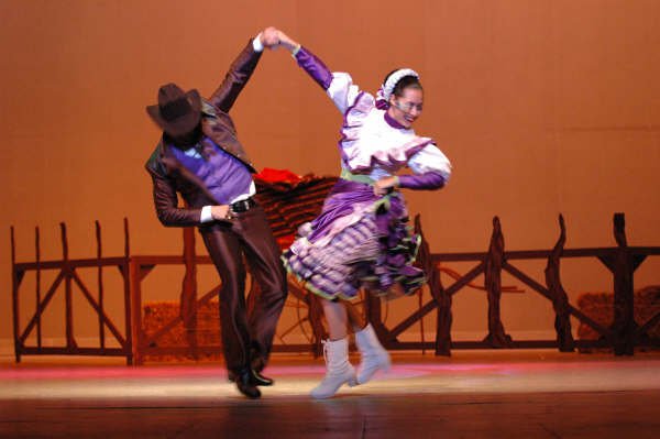Traje Tipico De Chihuahua Traje Tipico De Chihuahua
