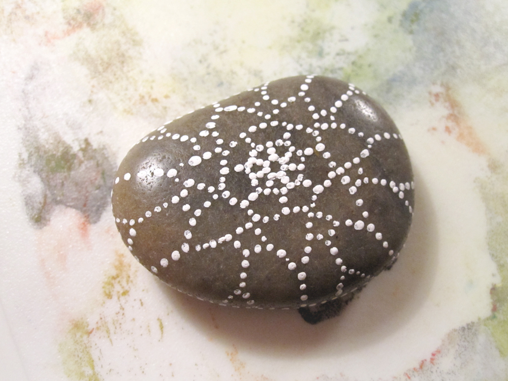 Painted Lace Rocks Tutorial Behind