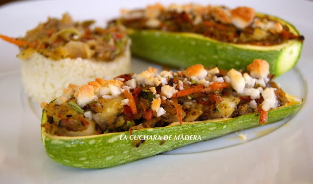 Calabacines Rellenos De Verduras Y Champiñones
