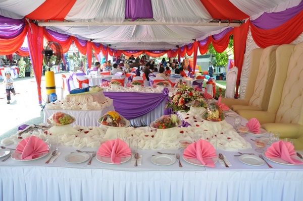 Realiti! Inilah Suasana Paling Menyampah Nak Kena Hadap Bila Tiba Musim Majlis Kahwin Realiti! Inilah Suasana Paling Menyampah Nak Kena Hadap Bila Tiba Musim Majlis Kahwin