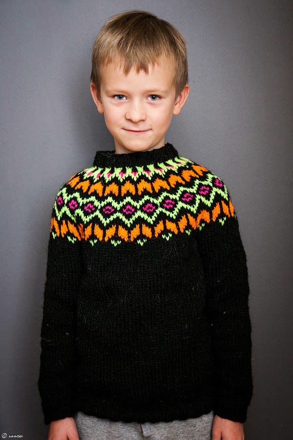 Knitwear by unneva: New sizes for the Frost pattern