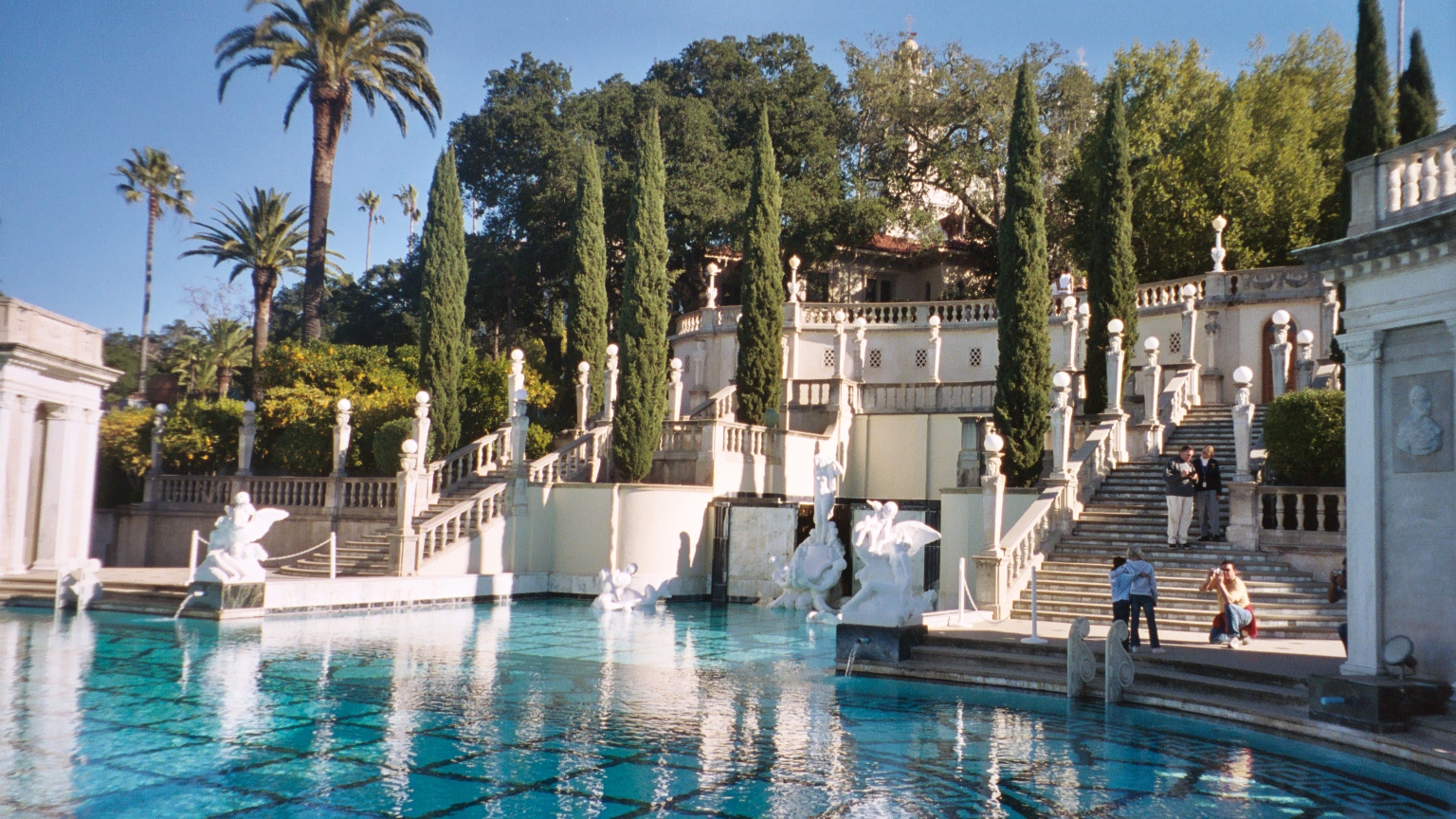Smooth & Savvy Travels The Hearst Castle