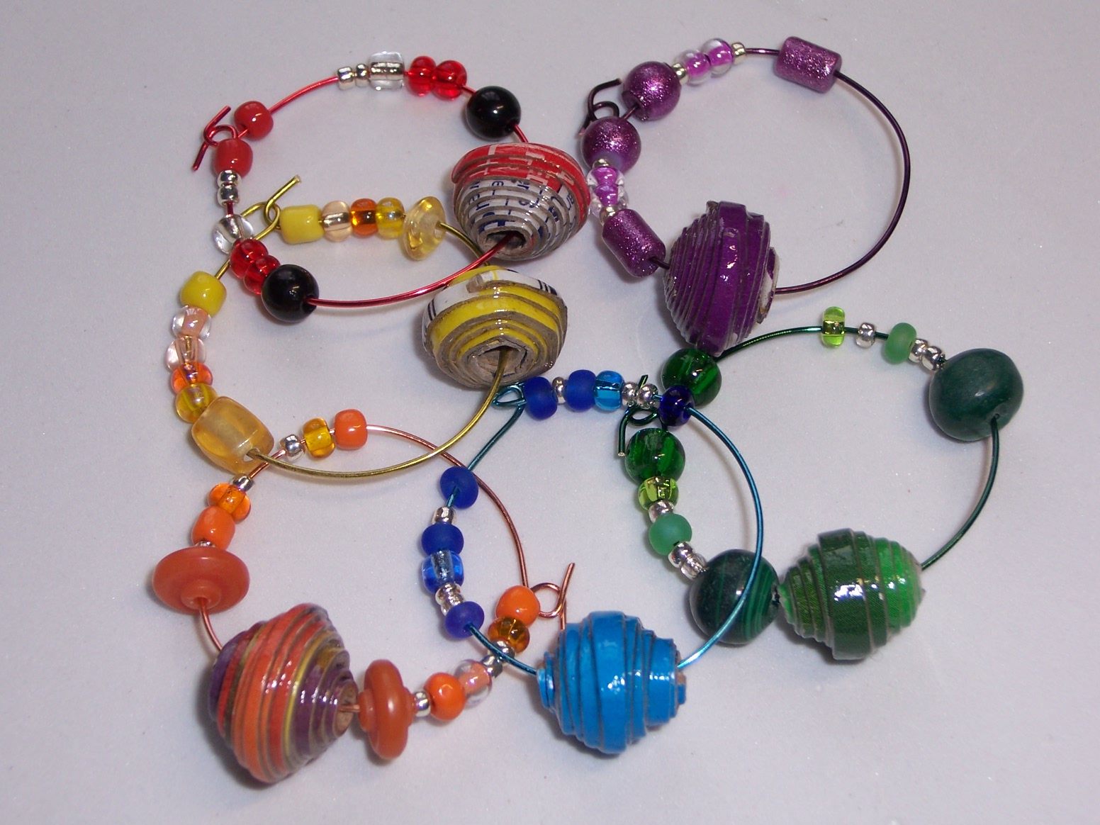 annemadethis Tube Bead Bracelet Tutorial