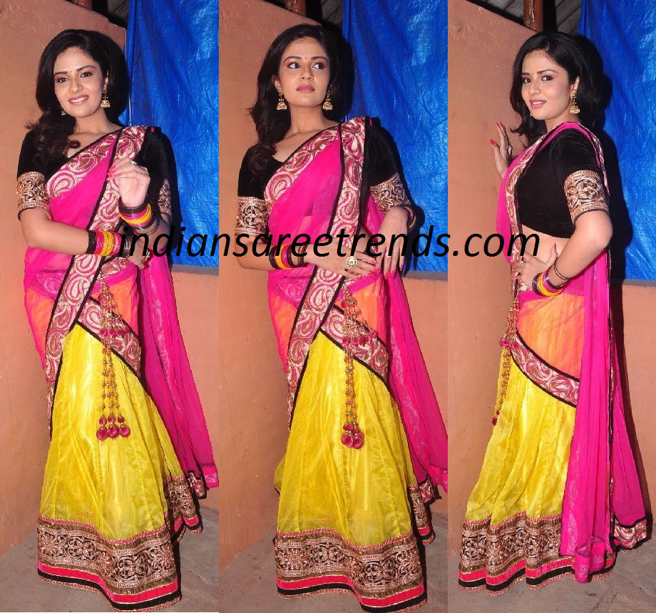 Langa+Voni+Designs ... langa voni half saree with yellow langa having desigenr border pink
