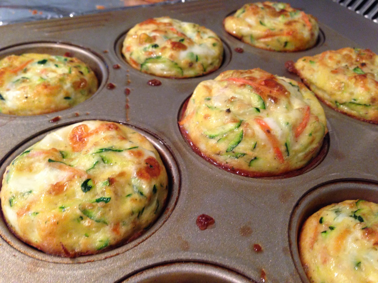 Zucchinibacon egg muffins