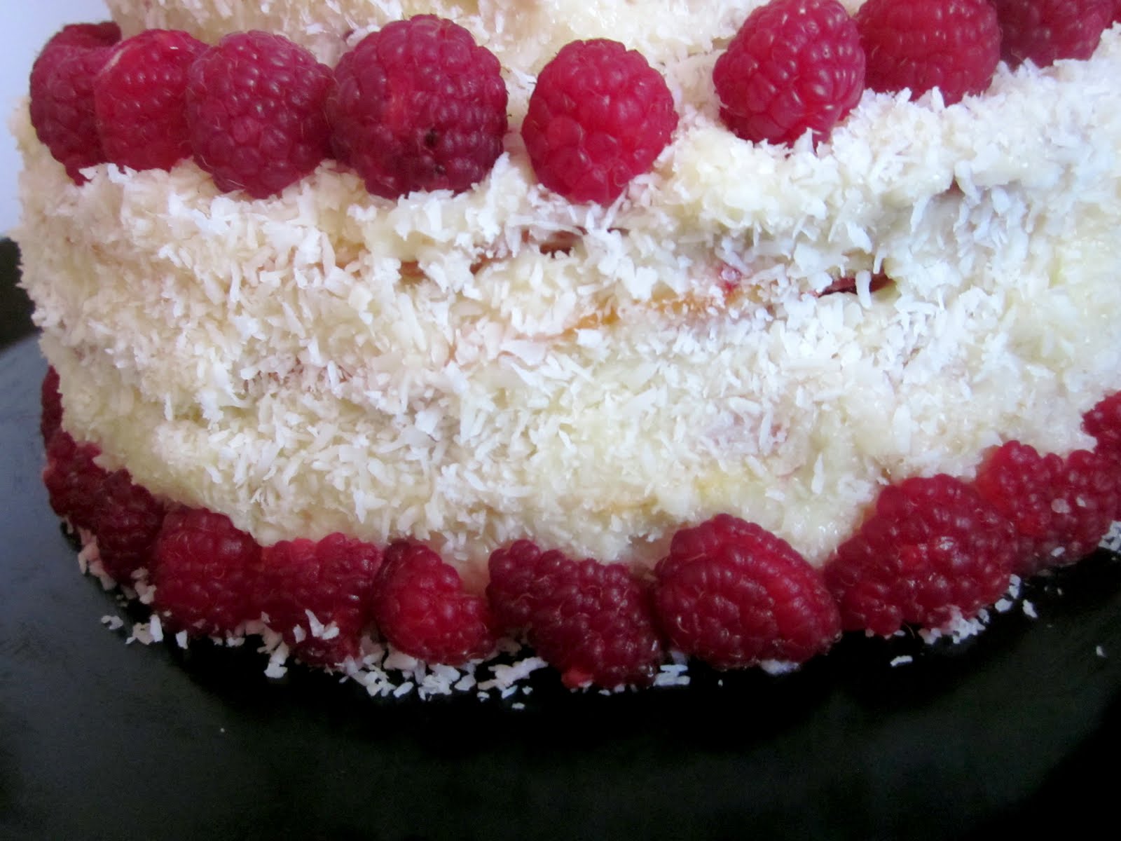 Tort Raffaello Raw Vegan