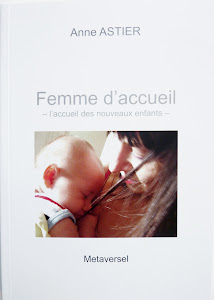 Femme d'accueil - l'accueil des nouveaux enfants