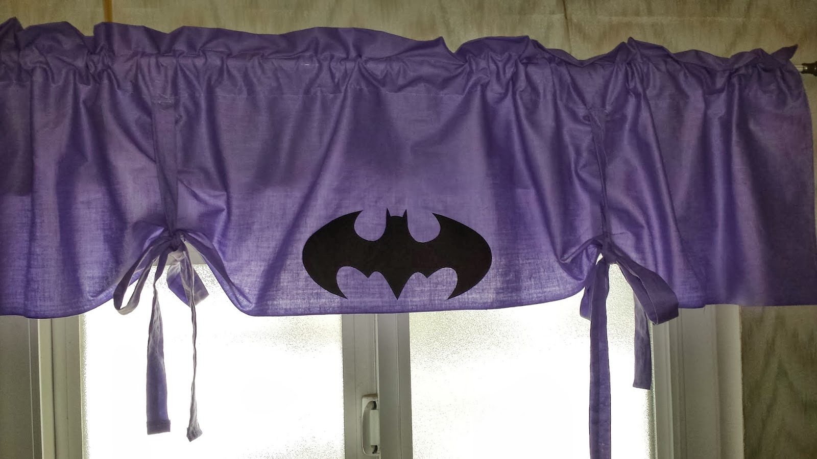 Nerd Rendezvous Batman Themed Bathroom ( Batman Curtains / Wayne